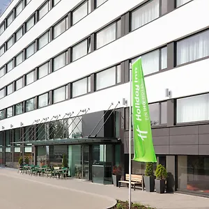 - Leuchtenbergring By Ihg **** Münih