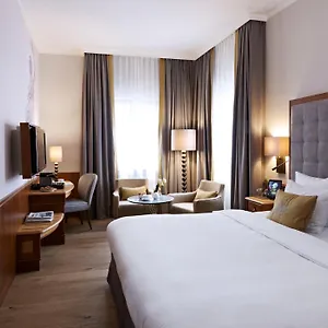 Platzl **** Münih