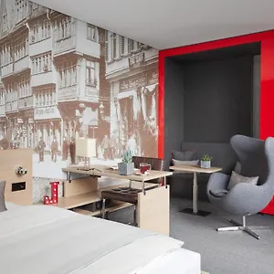 **** Otel Living Frankfurt Almanya